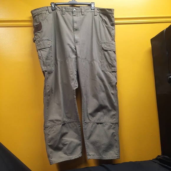 NWOT Wrangler RIGGS Tan Workwear Carpenter Cargo Rip Stop Pants 52 x 32 - Picture 1 of 9